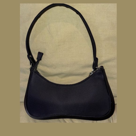 Macy's Black Handbag with Decorative Silver Chain - Picture 2 of 3